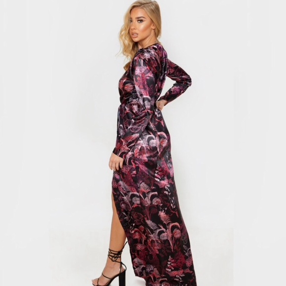 PrettyLittleThing Multi Botanical Print Maxi Dress - Picture 4 of 6